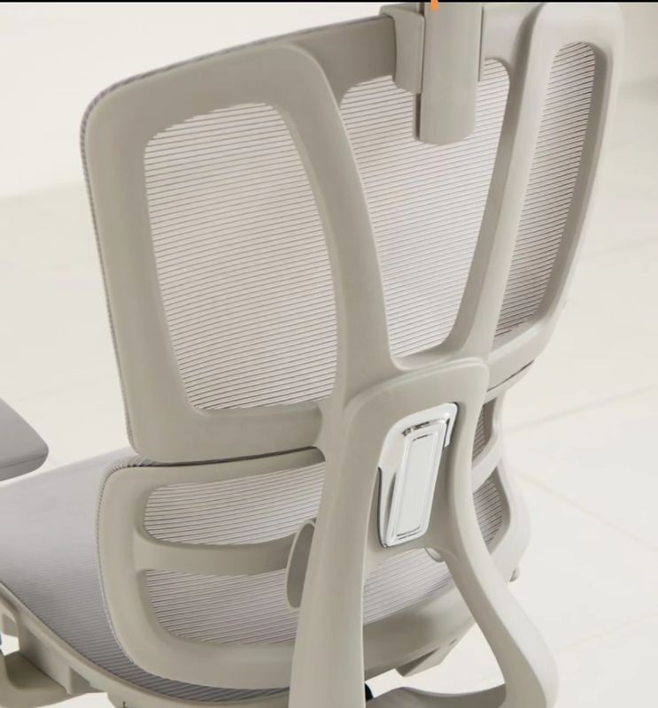 Silla de oficina de malla de tela moderna para oficina / hotel / hogar / escuela 690*650*1180-1280mm Tamaño