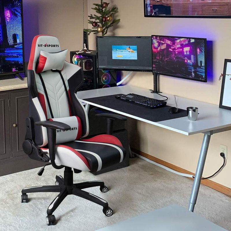 Silla de juegos de carreras de cuero de PU blanco para juegos cómodos en la oficina / hogar / apartamento